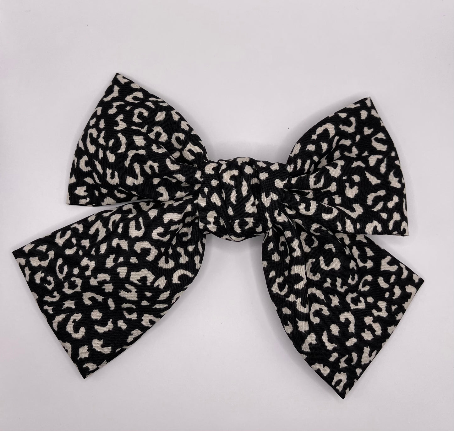 Cheetah bow