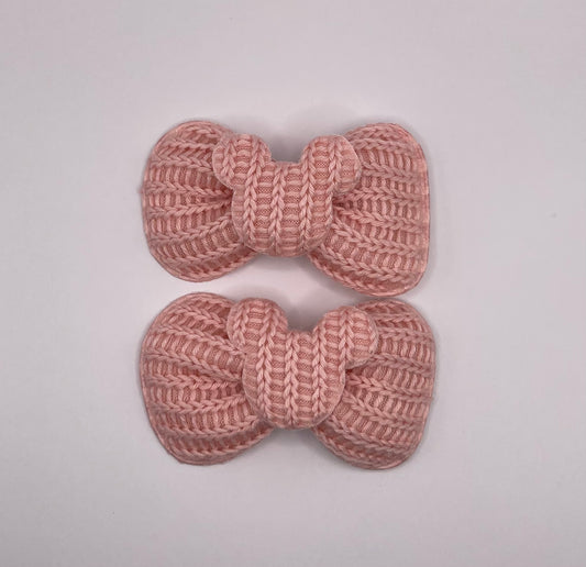 Two baby Minnie bows (pink)