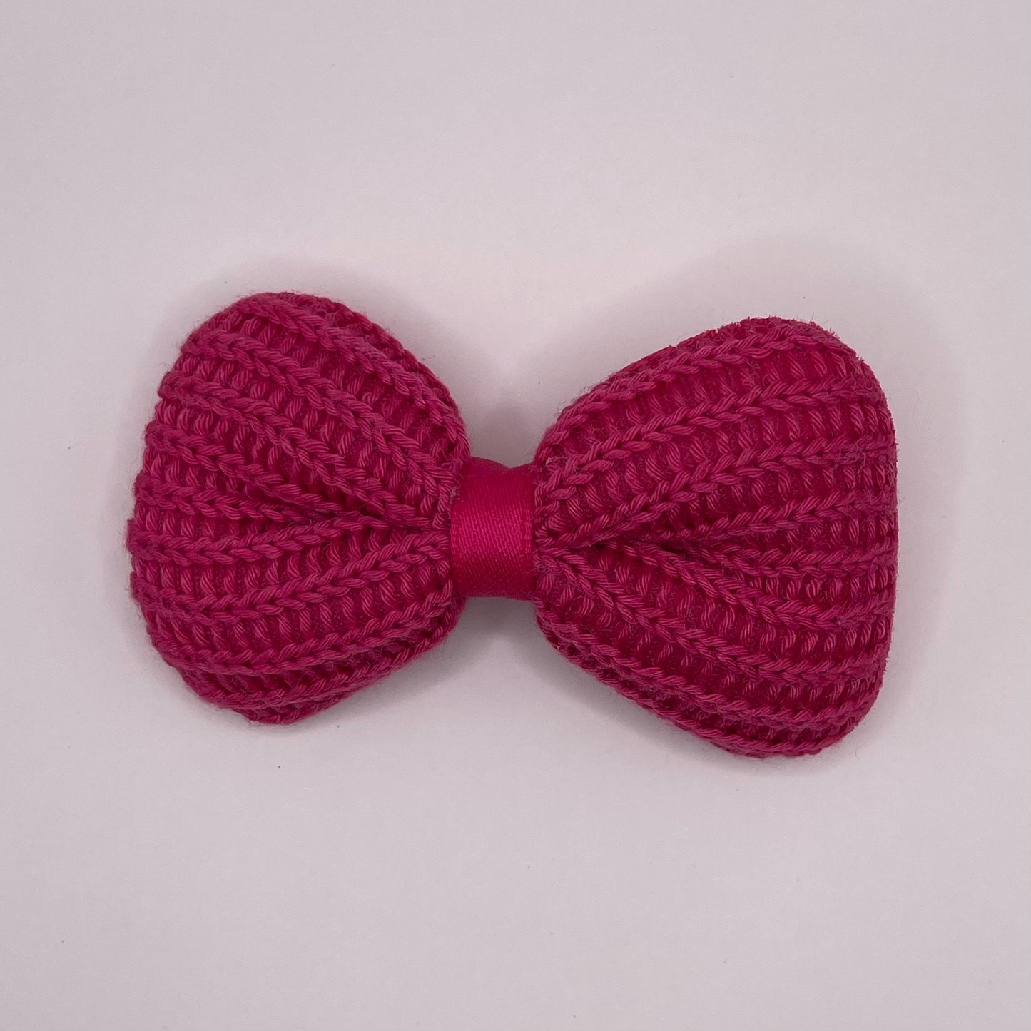 Fucsia bow