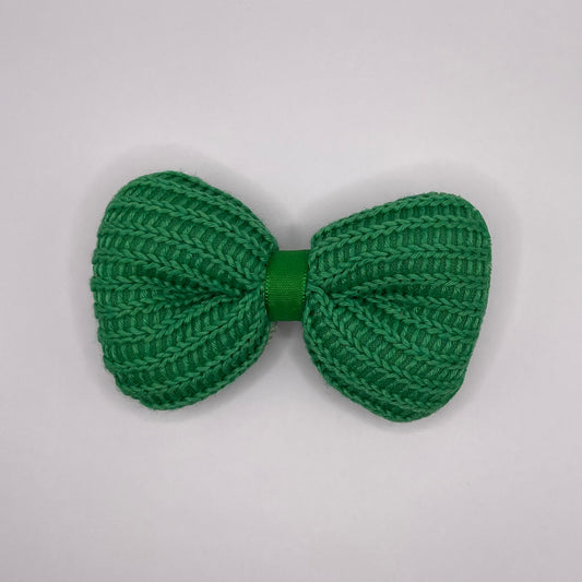 Green bow